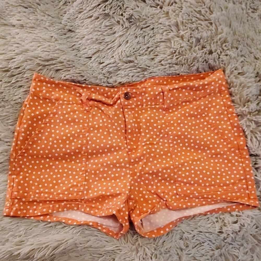 Cute orange and white polka dotted Splendid shorts